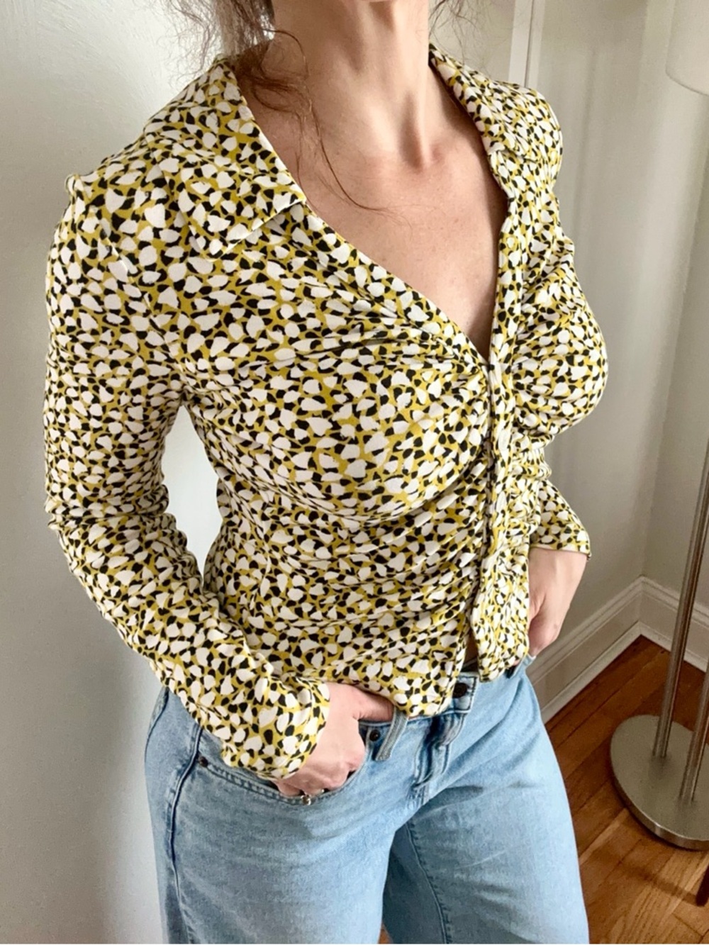 Like New Maeve by Anthropologie Yellow Patterned Button-Front Top - Picture 3 of 6